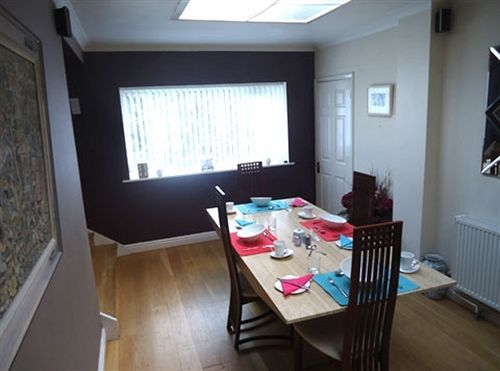 Guesthouse Topos เซนต์ออสเทลล์ ภายนอก รูปภาพ
